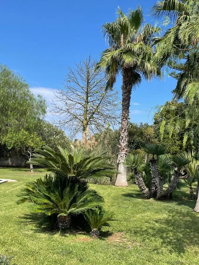 Villa Mare Fontane Bianche Italy